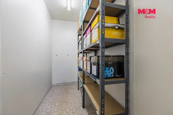 Prodej komerčního pozemku, Bernartice, 790 m2