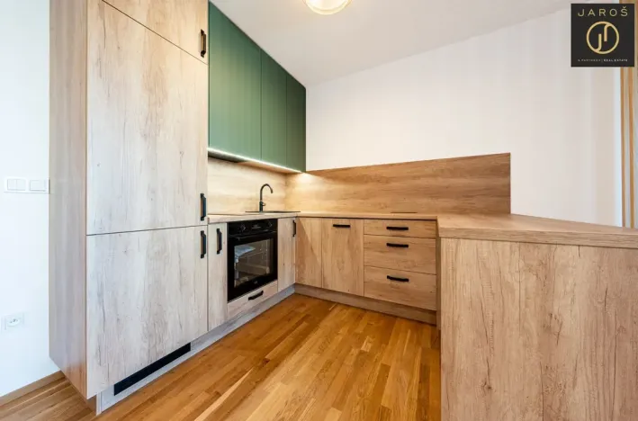Pronájem bytu 1+kk, Kladno, Lesík, 33 m2