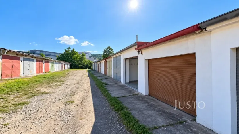 Pronájem garáže, Písek, Vrcovická, 18 m2