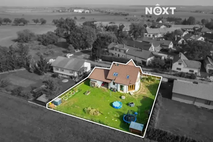 Prodej rodinného domu, Běrunice, Spojovací, 140 m2