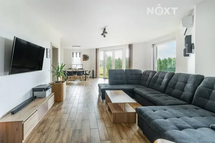 Prodej rodinného domu, Běrunice, Spojovací, 140 m2