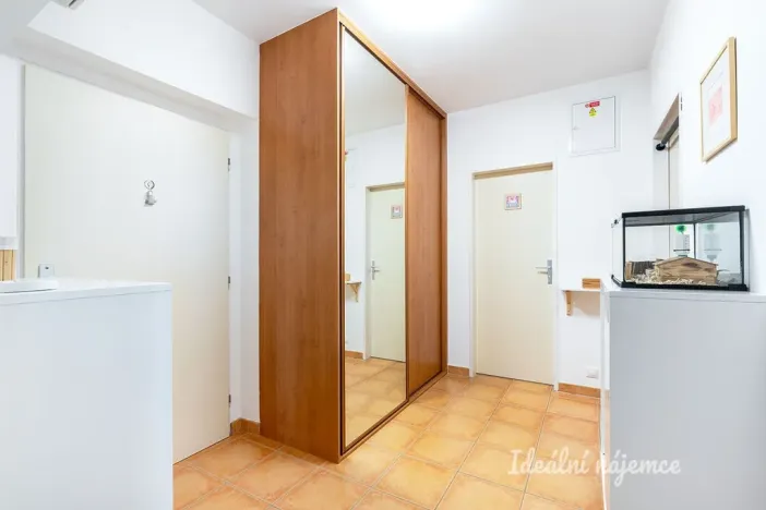 Pronájem bytu 2+kk, Praha - Letňany, Chotěšovská, 56 m2