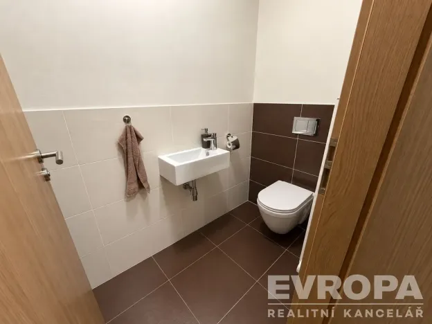 Prodej bytu 3+kk, Praha - Malešice, Nad úžlabinou, 65 m2