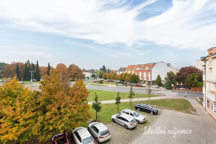 Pronájem bytu 2+kk, Praha - Suchdol, Brandejsovo náměstí, 54 m2