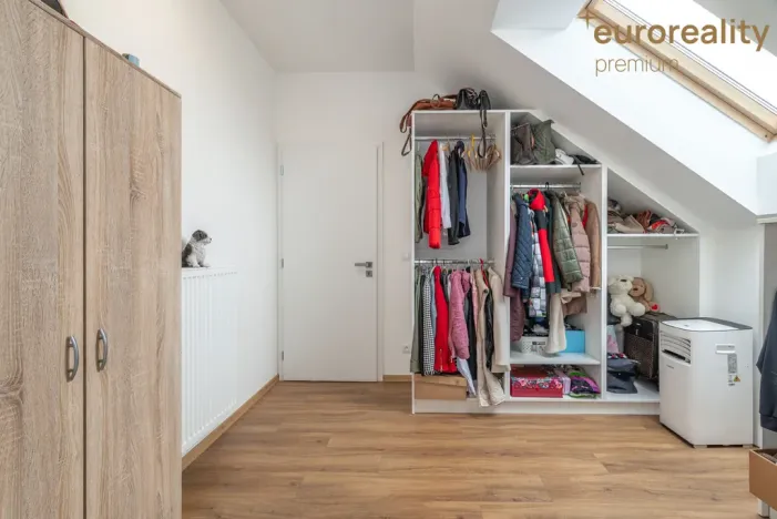 Pronájem rodinného domu, Chodová Planá, Kolmá, 100 m2
