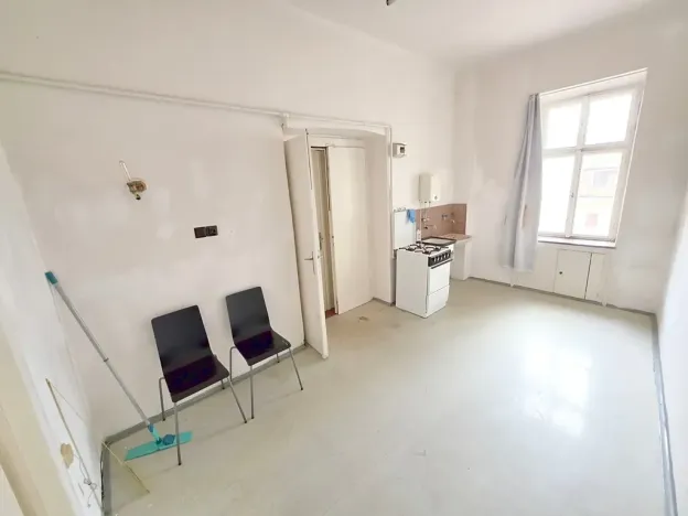 Pronájem kanceláře, Praha - Smíchov, Nádražní, 40 m2