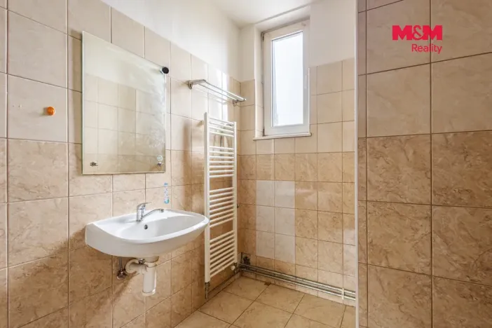 Pronájem bytu 3+1, Nový Bor, Tržní náměstí, 85 m2