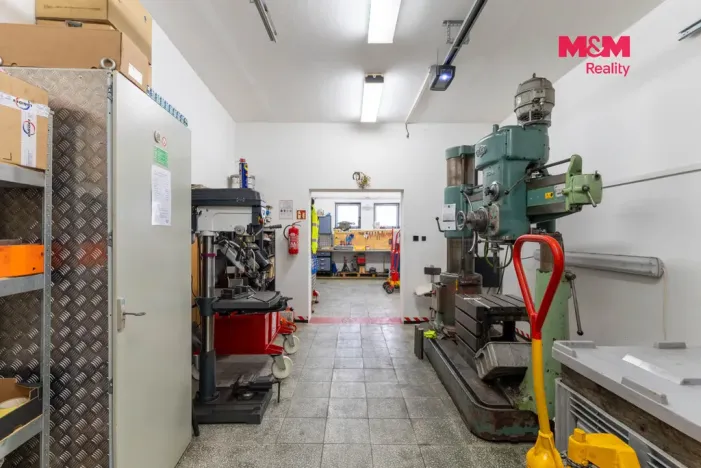 Prodej obchodního prostoru, Roštín, 170 m2
