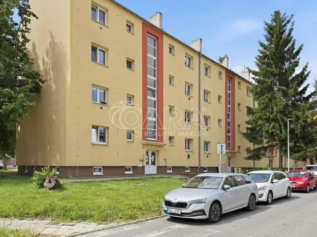 Pronájem bytu 2+kk, Kladno, Petrohradská, 52 m2