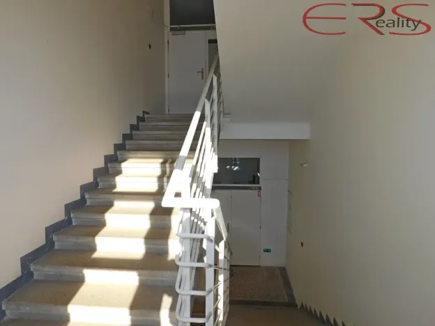 Pronájem kanceláře, Jablonec nad Nisou, Podhorská, 91 m2