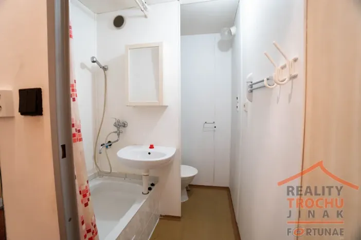 Prodej bytu 1+kk, Hradec Králové, Milady Horákové, 32 m2