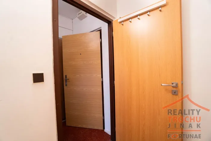 Prodej bytu 1+kk, Hradec Králové, Milady Horákové, 32 m2