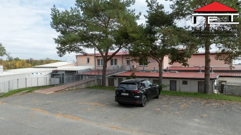 Prodej výrobních prostor, Borotice, 1821 m2