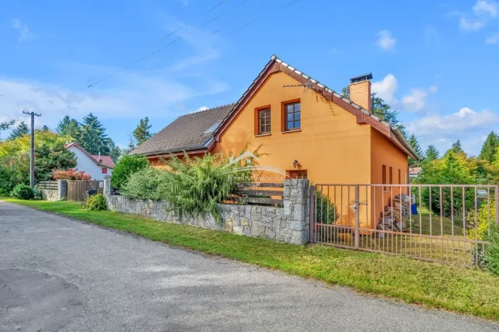 Prodej rodinného domu, Humpolec - Plačkov, 200 m2