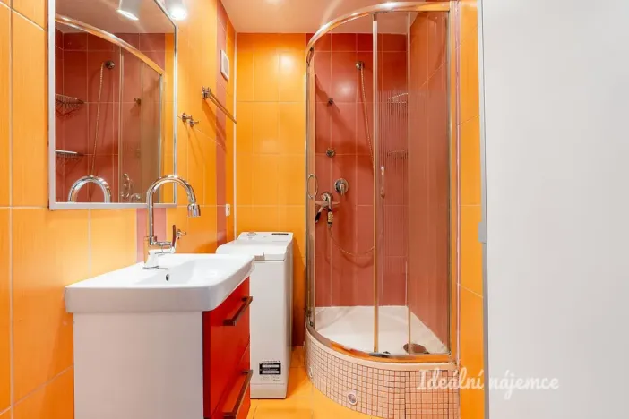 Pronájem bytu 2+kk, Praha - Ruzyně, Ciolkovského, 41 m2