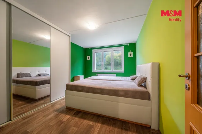 Prodej bytu 2+1, Loket, Sportovní, 59 m2