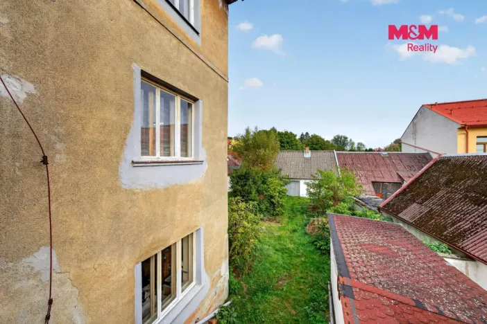Prodej rodinného domu, Černovice, Mariánské náměstí, 237 m2