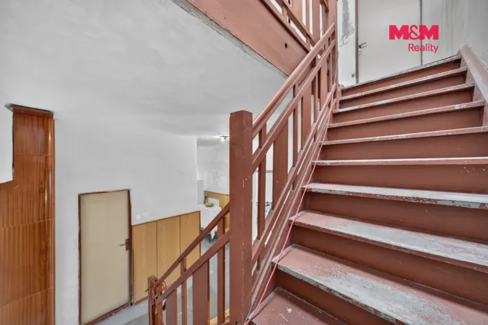 Prodej rodinného domu, Černovice, Mariánské náměstí, 237 m2