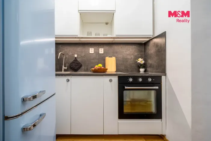 Prodej bytu 1+kk, Praha - Holešovice, Ortenovo náměstí, 37 m2