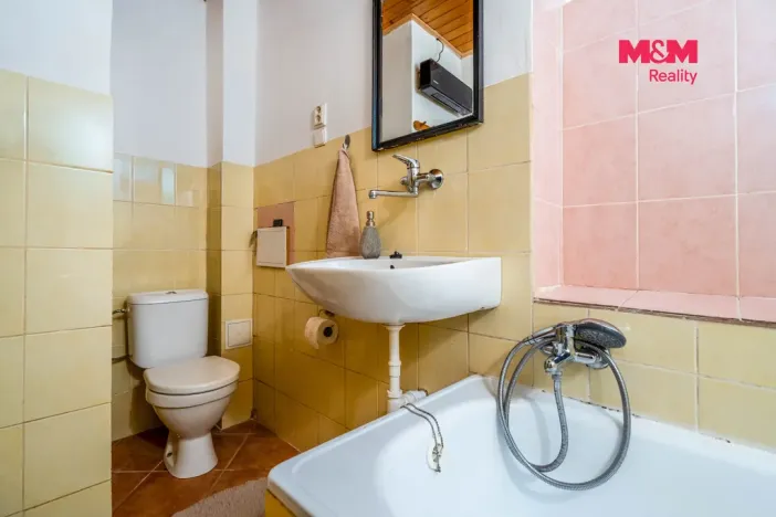 Prodej bytu 1+kk, Praha - Holešovice, Ortenovo náměstí, 37 m2