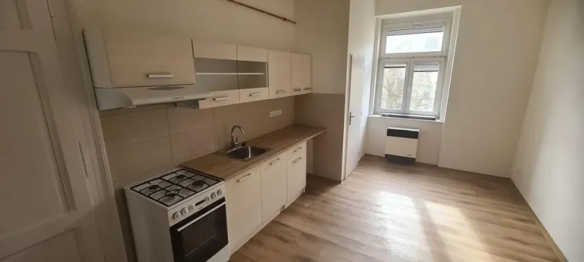 Pronájem bytu 2+1, Praha - Vršovice, Moskevská, 63 m2