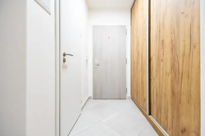 Prodej bytu 1+kk, Praha - Háje, 33 m2