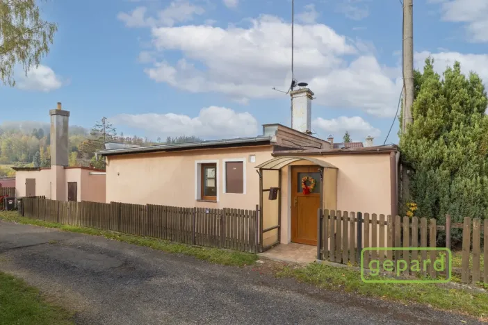 Prodej rodinného domu, Libá, 71 m2