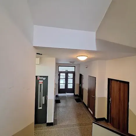Pronájem bytu 2+kk, Praha - Břevnov, Bělohorská, 50 m2