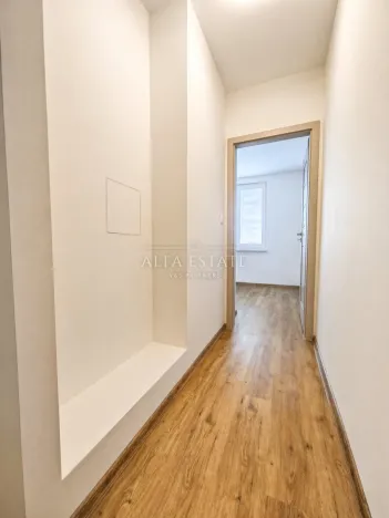 Pronájem bytu 3+kk, Karlovy Vary - Drahovice, Východní, 61 m2