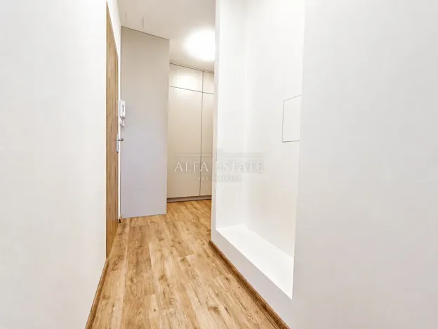 Pronájem bytu 3+kk, Karlovy Vary - Drahovice, Východní, 61 m2