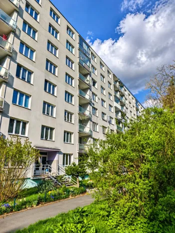 Pronájem bytu 3+kk, Karlovy Vary - Drahovice, Východní, 61 m2
