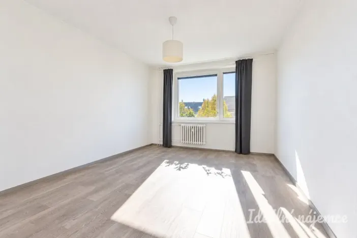 Pronájem bytu 3+1, Rosice, Kaštanová, 80 m2