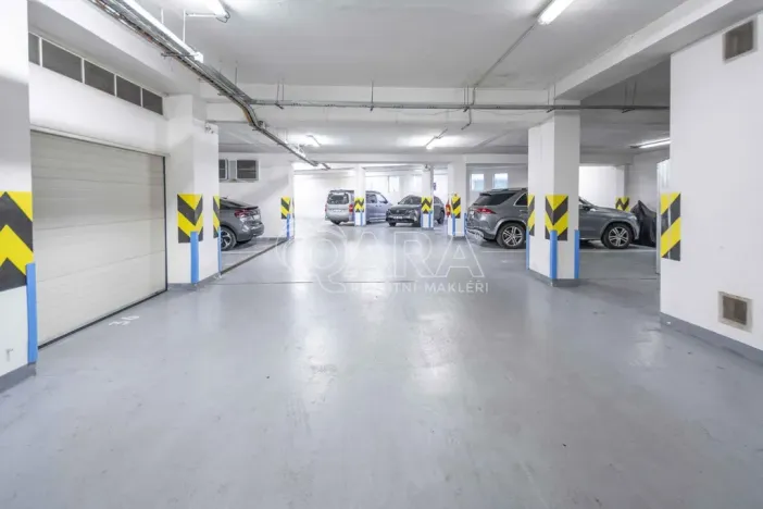 Prodej bytu 2+kk, Praha - Motol, Kudrnova, 63 m2