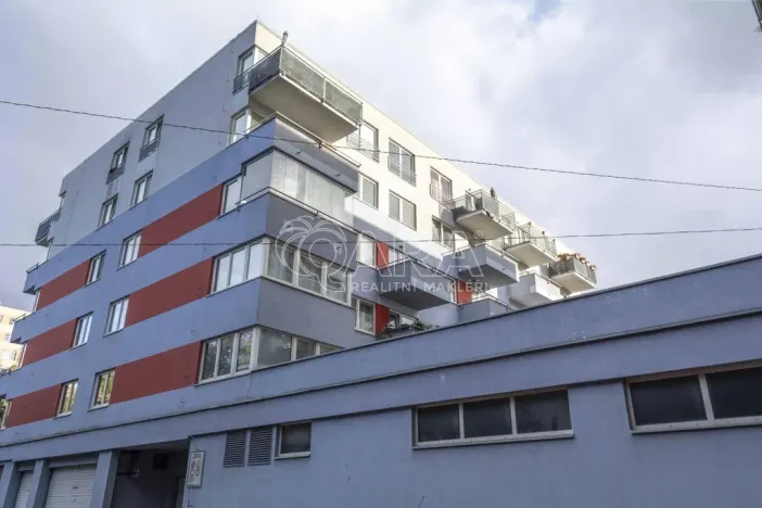 Prodej bytu 2+kk, Praha - Motol, Kudrnova, 63 m2