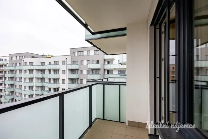 Pronájem bytu 1+kk, Praha - Hostivař, Arnošta Staňka, 35 m2