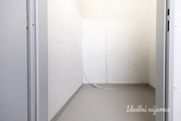 Pronájem bytu 1+kk, Praha - Hostivař, Arnošta Staňka, 35 m2