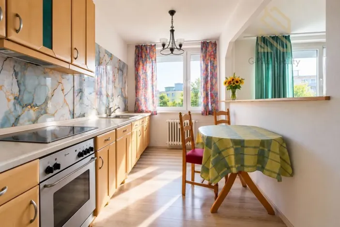 Prodej bytu 3+1, Krupka - Maršov, Dukelských hrdinů, 67 m2