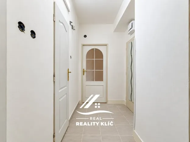 Pronájem bytu 2+1, Ostrava, Alžírská, 52 m2