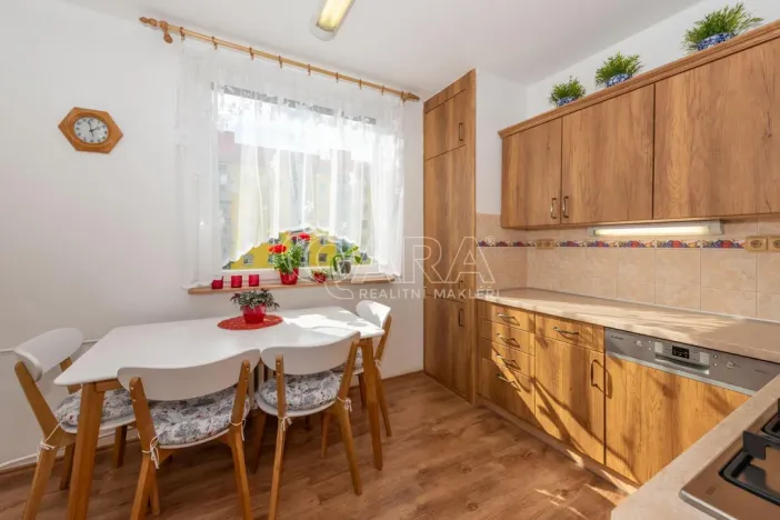 Prodej bytu 3+1, Trutnov - Horní Staré Město, Úpská, 69 m2
