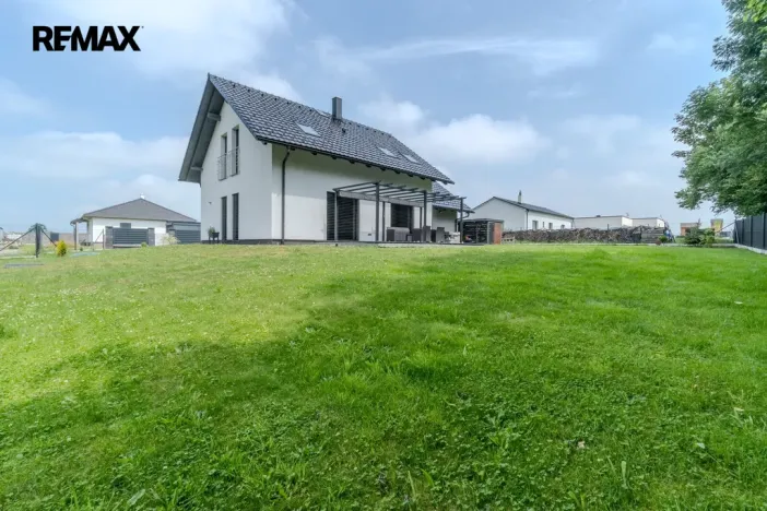 Pronájem rodinného domu, Dobratice, 155 m2