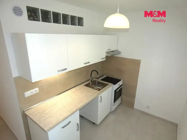 Pronájem bytu 1+1, Ostrava - Zábřeh, Volgogradská, 38 m2