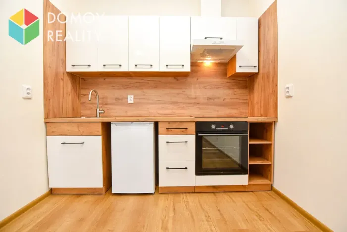 Pronájem bytu 1+kk, Chyňava, Obecní, 29 m2