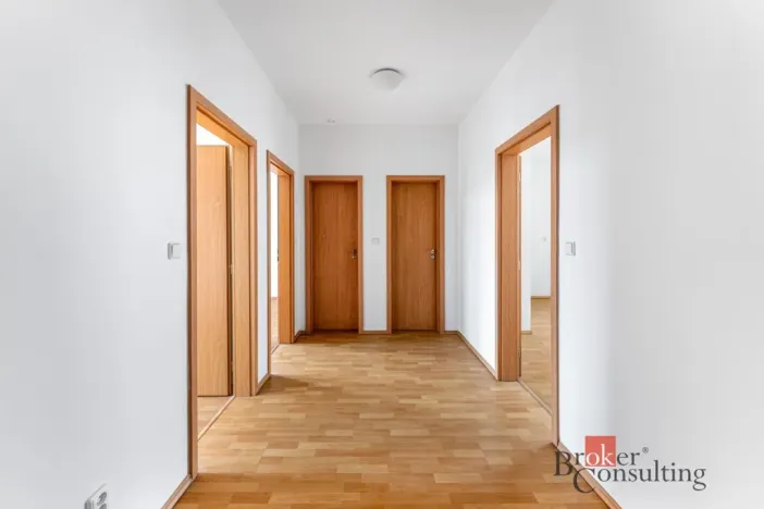 Prodej bytu 3+kk, Beroun - Beroun-Město, Nám. M.Poštové, 71 m2