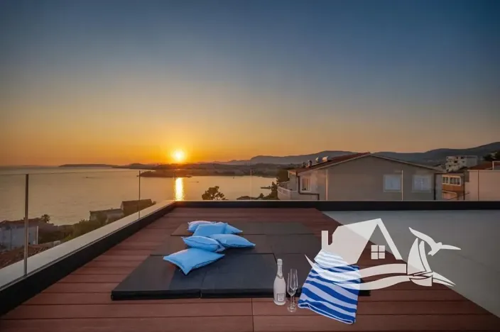 Prodej vily, Podstrana, Chorvatsko, 390 m2