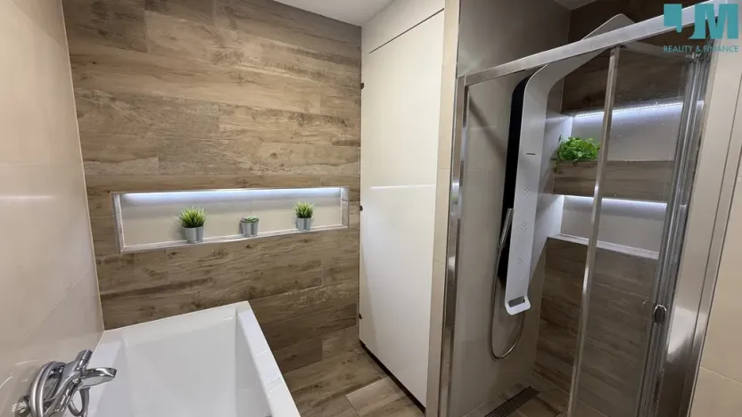 Prodej rodinného domu, Třebíč, Mjr. Krátkého, 156 m2