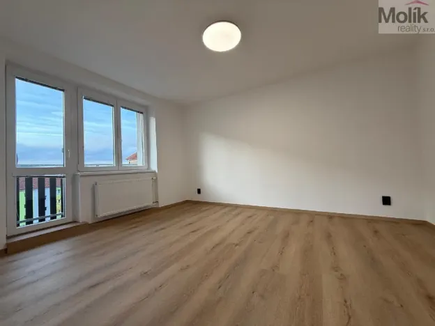 Prodej bytu 3+1, Meziboří, Májová, 57 m2