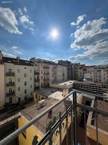 Pronájem bytu 2+kk, Praha - Bubeneč, Sládkova, 58 m2