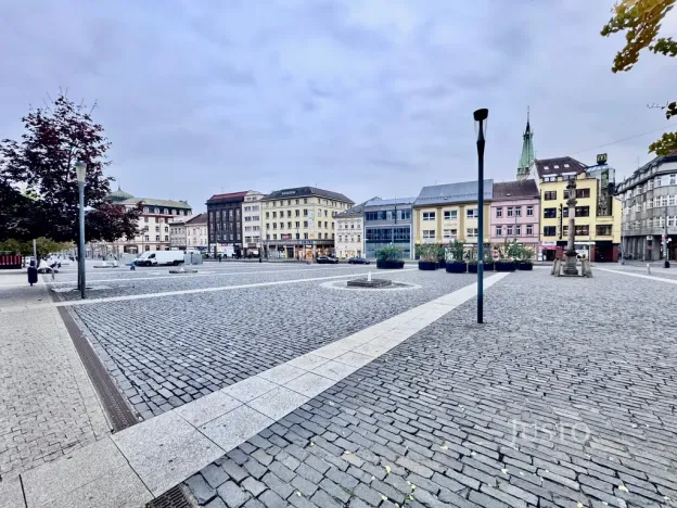 Pronájem bytu 2+1, Ústí nad Labem - Ústí nad Labem-centrum, Mírové náměstí, 64 m2