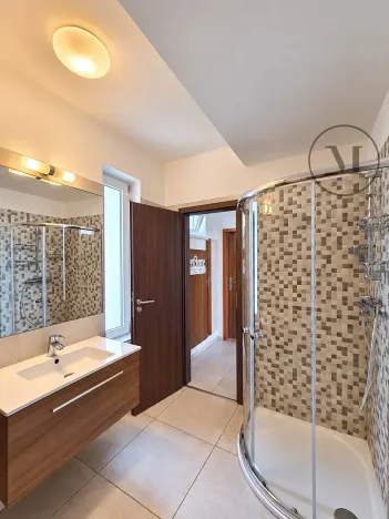 Pronájem bytu 2+kk, České Budějovice, U Pramene, 53 m2