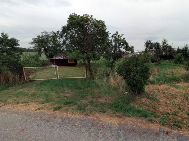 Prodej pozemku, Sedlice - Holušice, 2234 m2